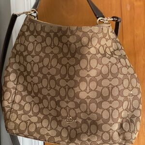 Brown coach tote bag